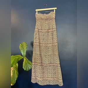 Anthropolgie size 4 safari strapless dress by emde & asyllte with side pockets